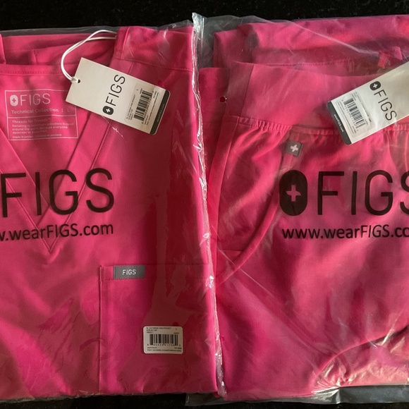 Brand New Figs Scrub Set - Picture 1 of 3